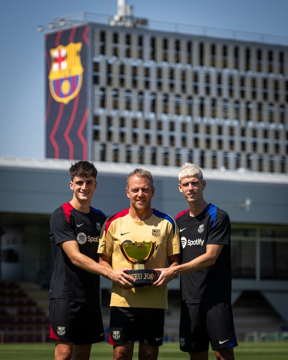 https, 巴萨官方晒, 合影