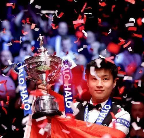 赛场上聚集, 威廉姆斯