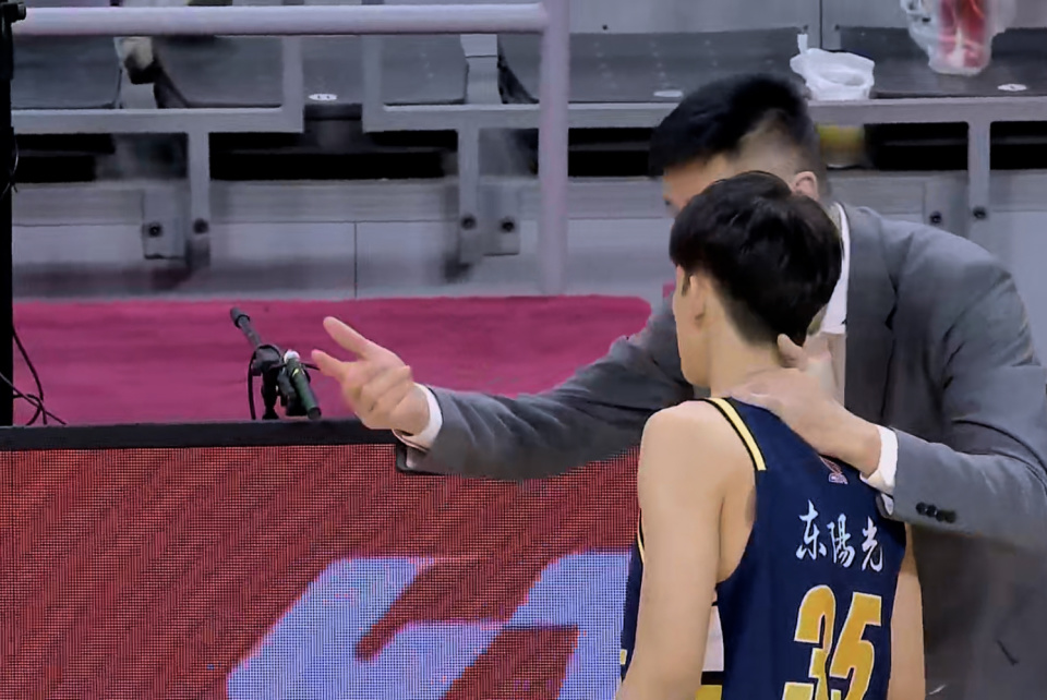 发起进攻的, inews, 会被放弃