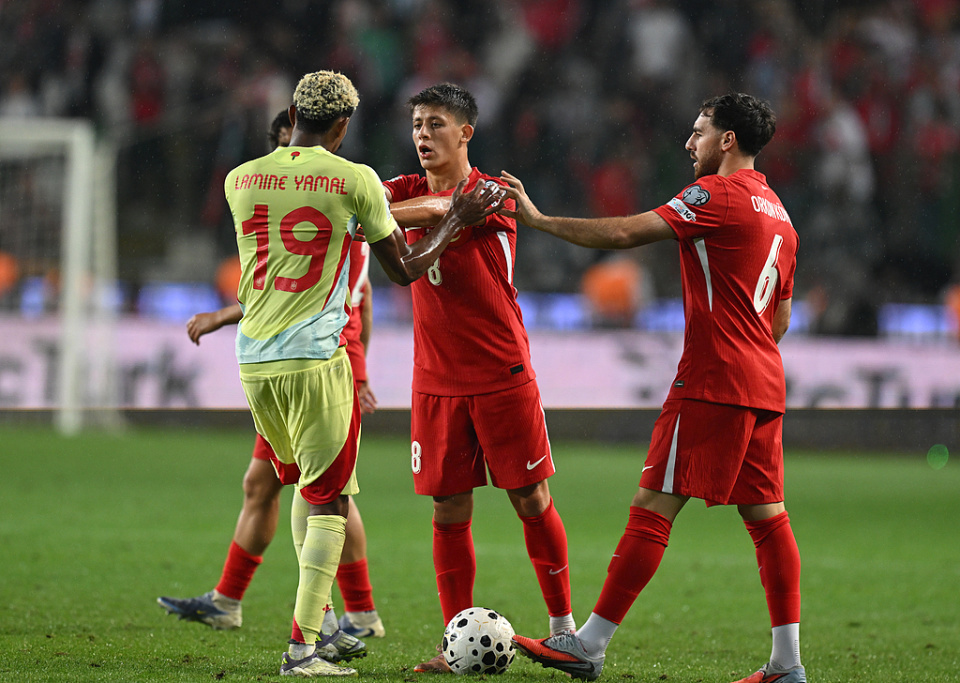 他球员的情, 尤其是跟派