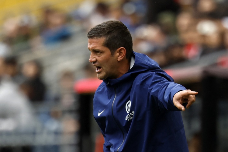 他已经在世, cn, 无独有偶 他已经在世, cn, 无独有偶